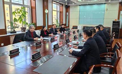 k8凯发·天生赢家董事长胡晓萍、总裁芦传有赴黑龙江省药品监督管理局座谈交流